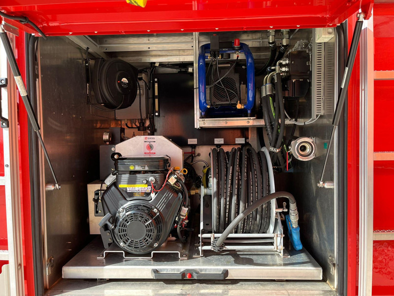 Ugunsdzēsēju mašīna Mercedes-Benz Atego 1329 4x2: foto 7 Ugunsdzēsēju mašīna Mercedes-Benz Atego 1329 4x2: foto 7