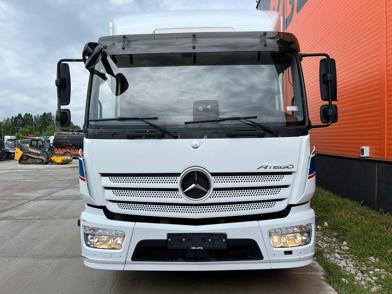 Mercedes-Benz Atego 1524 4x2 MITSUBISHI TU100 SA / BOX L=7660 mm - Kravas automašīna refrižerators: foto 2 Mercedes-Benz Atego 1524 4x2 MITSUBISHI TU100 SA / BOX L=7660 mm - Kravas automašīna refrižerators: foto 2