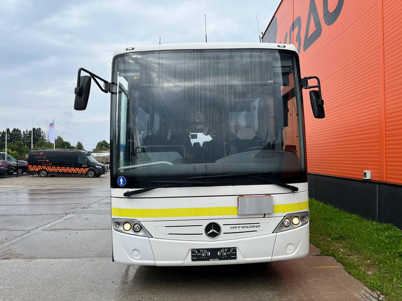 Mercedes-Benz INTOURO 4x2 49 SEATS / AC / AUXILIARY HEATER - Piepilsētas autobuss: foto 2 Mercedes-Benz INTOURO 4x2 49 SEATS / AC / AUXILIARY HEATER - Piepilsētas autobuss: foto 2