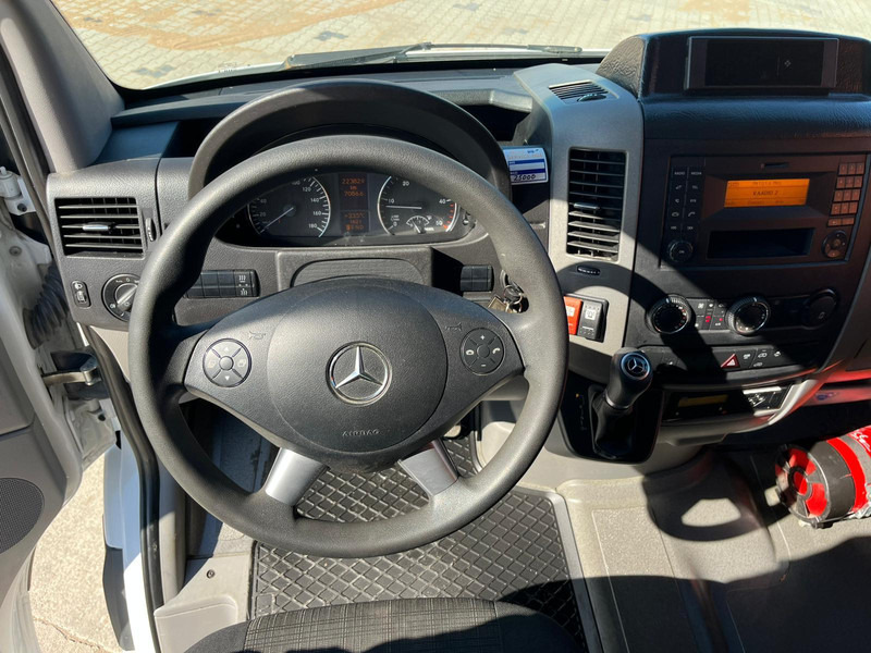Mercedes-Benz Sprinter 516 CDI 19 + 1 SEATS / DRIVER AC līzingu Mercedes-Benz Sprinter 516 CDI 19 + 1 SEATS / DRIVER AC: foto 11