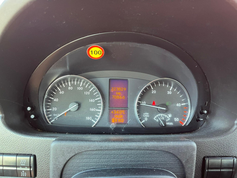 Mercedes-Benz Sprinter 516 CDI 19 + 1 SEATS / DRIVER AC līzingu Mercedes-Benz Sprinter 516 CDI 19 + 1 SEATS / DRIVER AC: foto 12