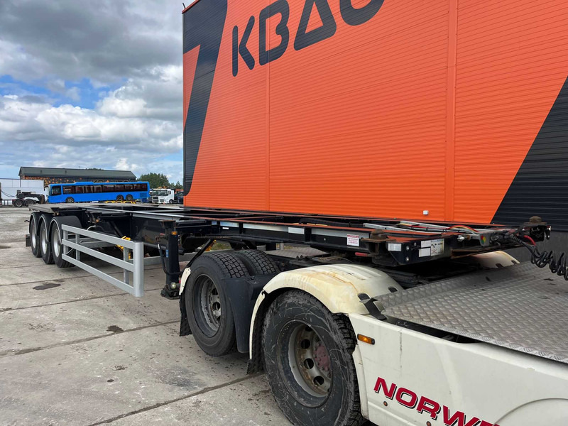 SDC TRAILERS Semitrailer - Puspiekabe noņemamā virsbūve/ Konteineru vedējs: foto 4 SDC TRAILERS Semitrailer - Puspiekabe noņemamā virsbūve/ Konteineru vedējs: foto 4