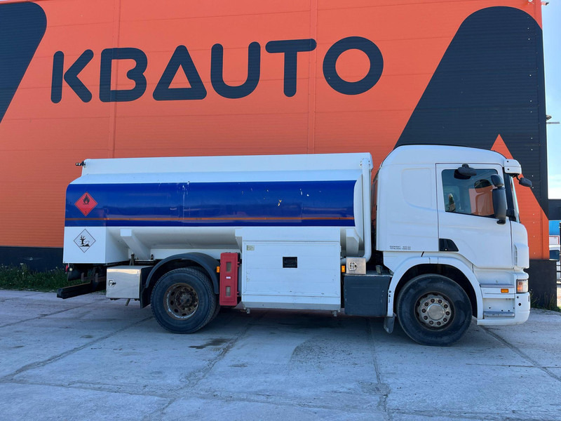 Scania P 320 4x2 TANK 11000 l / 2000 + 3000 + 3000 + 3000 l - Autocisterna: foto 4 Scania P 320 4x2 TANK 11000 l / 2000 + 3000 + 3000 + 3000 l - Autocisterna: foto 4