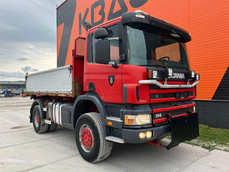 Scania P 340 4x4 FULL STEEL / BOX L=4406 mm - Kravas automašīna pašizgāzējs: foto 4 Scania P 340 4x4 FULL STEEL / BOX L=4406 mm - Kravas automašīna pašizgāzējs: foto 4