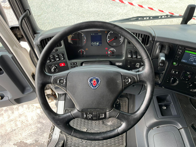 Kravas automašīna ar slēgto virsbūvi Scania P 360 6x2*4 BOX L=9718 mm: foto 16