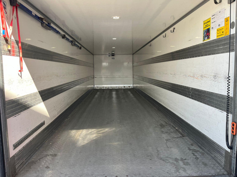 Kravas automašīna ar slēgto virsbūvi Scania P 360 6x2*4 BOX L=9725 mm: foto 11