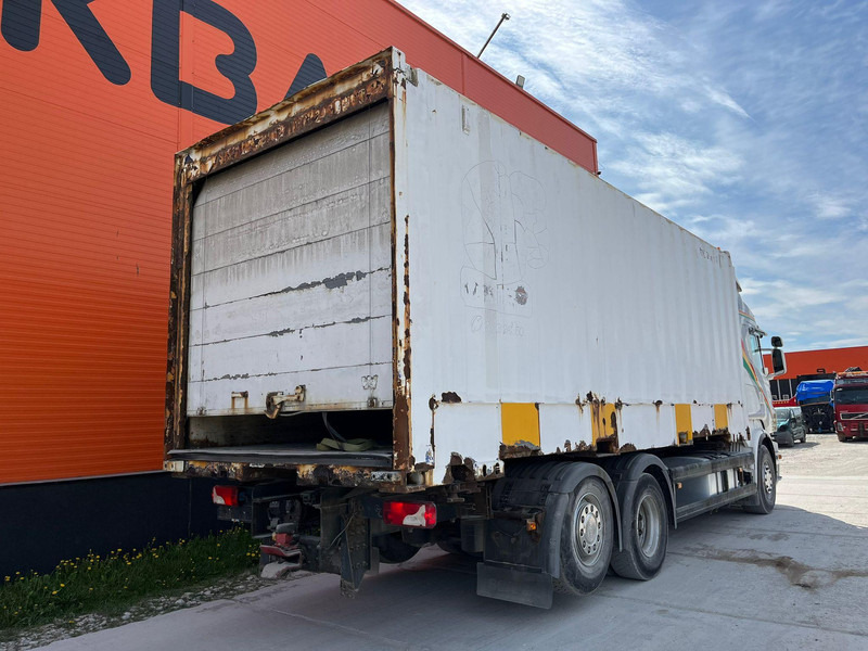 Scania R 480 6x2*4 RETARDER / BOX L=7468 mm - Kravas automašīna ar slēgto virsbūvi: foto 4 Scania R 480 6x2*4 RETARDER / BOX L=7468 mm - Kravas automašīna ar slēgto virsbūvi: foto 4