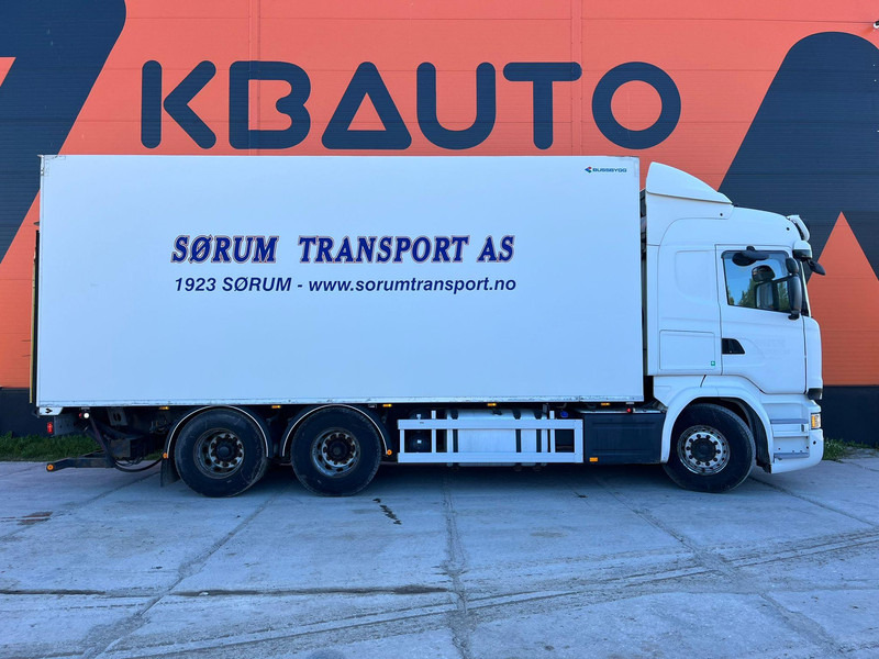 Scania R520 6x2 ADR AT / RETARDER / BOX L=6937 mm - Kravas automašīna ar slēgto virsbūvi: foto 4 Scania R520 6x2 ADR AT / RETARDER / BOX L=6937 mm - Kravas automašīna ar slēgto virsbūvi: foto 4