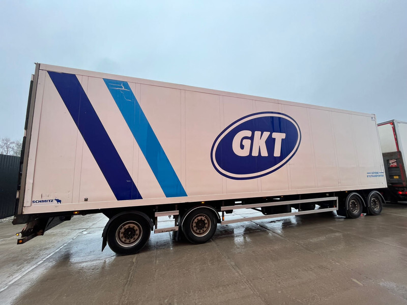 Schmitz Cargobull AKO 36 THERMOKING / BOX L=12367 mm - Piekabe refrižerators: foto 3 Schmitz Cargobull AKO 36 THERMOKING / BOX L=12367 mm - Piekabe refrižerators: foto 3
