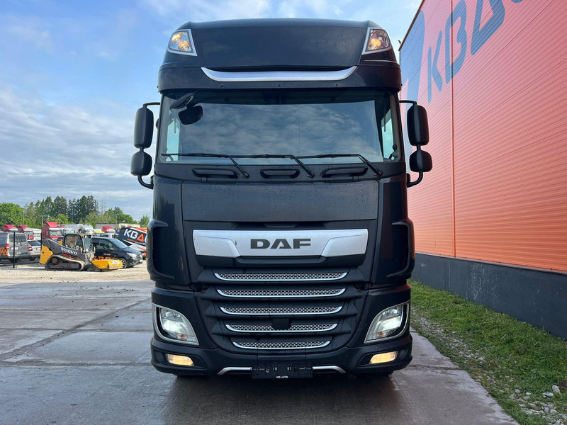 DAF XF 530 6x2 BIG SPACE / ADR / RETARDER / HYDRAULICS / DOUBLE BOGIE - Vilcējs: foto 2 DAF XF 530 6x2 BIG SPACE / ADR / RETARDER / HYDRAULICS / DOUBLE BOGIE - Vilcējs: foto 2