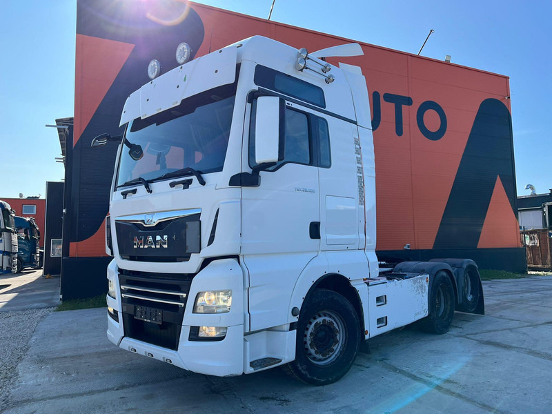 MAN TGX 28.500 6x2 XXL CAB / INTARDER / DOUBLE BOGIE - Vilcējs: foto 2 MAN TGX 28.500 6x2 XXL CAB / INTARDER / DOUBLE BOGIE - Vilcējs: foto 2