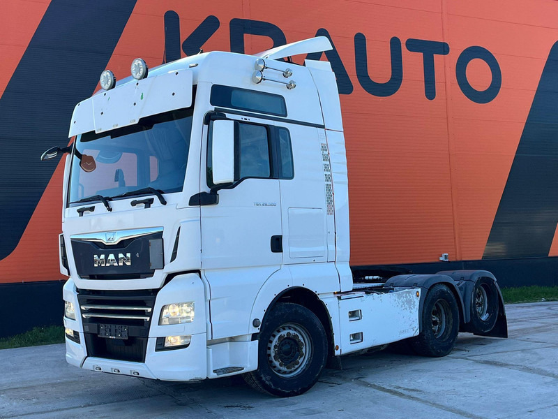 MAN TGX 28.500 6x2 XXL CAB / INTARDER / DOUBLE BOGIE - Vilcējs: foto 1 MAN TGX 28.500 6x2 XXL CAB / INTARDER / DOUBLE BOGIE - Vilcējs: foto 1