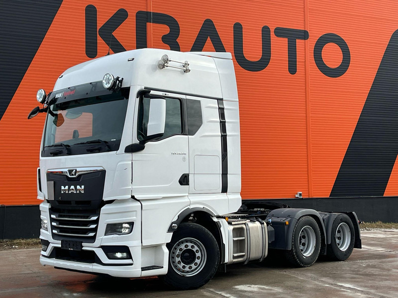 MAN TGX 28.510 6x2 TWIN BED GX CAB / INTARDER / DOUBLE BOGIE - Vilcējs: foto 1 MAN TGX 28.510 6x2 TWIN BED GX CAB / INTARDER / DOUBLE BOGIE - Vilcējs: foto 1