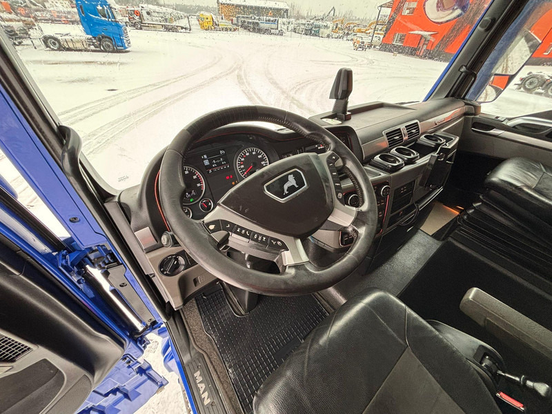 Vilcējs MAN TGX 28.580 6x2 XXL CAB / INTARDER / DOUBLE BOGIE: foto 14