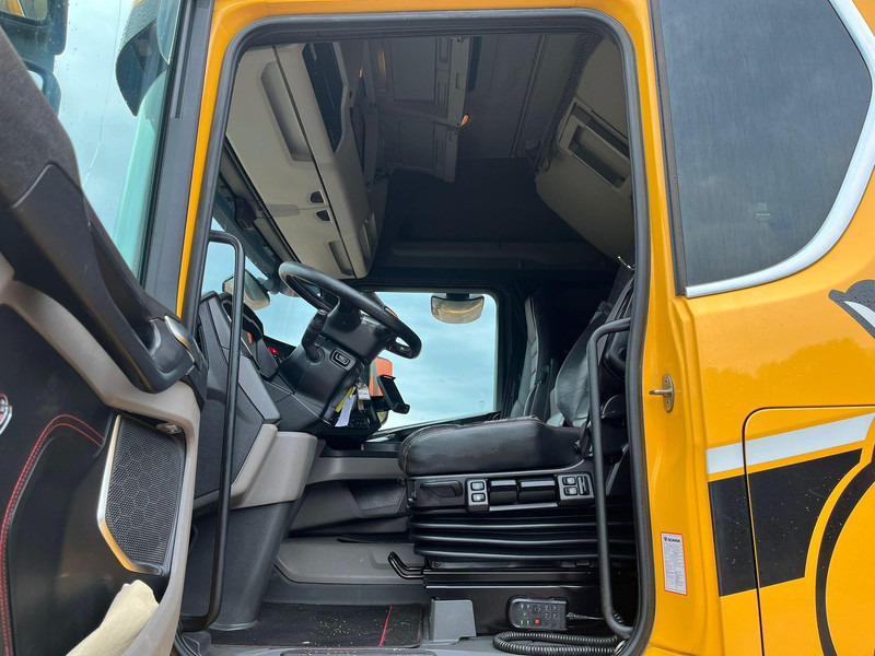 Vilcējs Scania R 580 6x2 PTO / RETARDER: foto 14