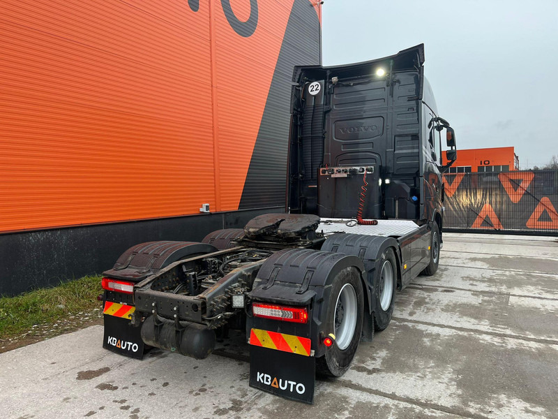 Volvo FH 16 750 6x4 GCW 70 ton / RETARDER / HYDRAULICS / TANDEM AXLE LIFT - Vilcējs: foto 5 Volvo FH 16 750 6x4 GCW 70 ton / RETARDER / HYDRAULICS / TANDEM AXLE LIFT - Vilcējs: foto 5