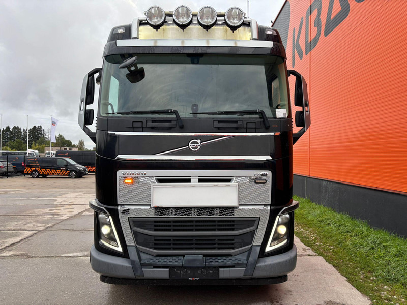 Volvo FH 16 750 6x4 GCW 90 ton / RETARDER - Vilcējs: foto 3 Volvo FH 16 750 6x4 GCW 90 ton / RETARDER - Vilcējs: foto 3