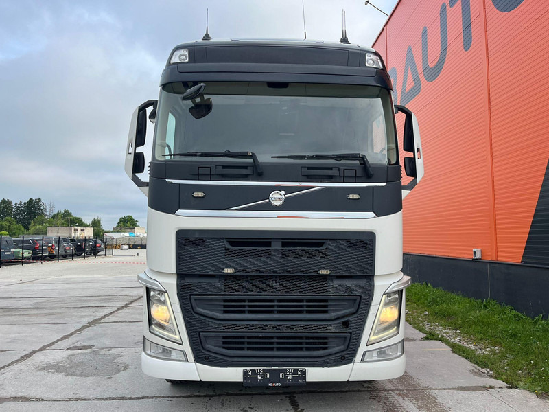 Volvo FH 500 6x2 GLOBE XL - Vilcējs: foto 3 Volvo FH 500 6x2 GLOBE XL - Vilcējs: foto 3
