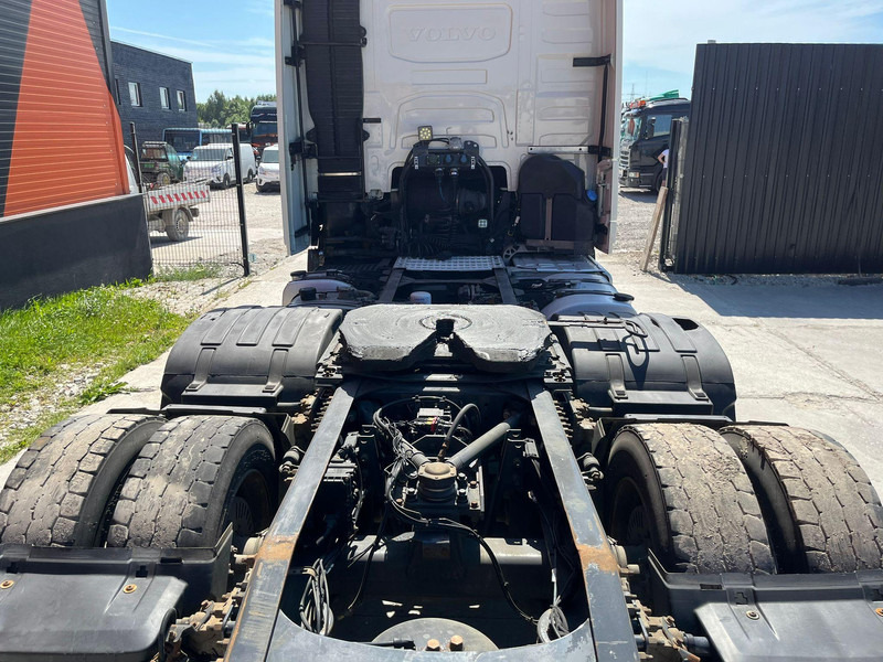Vilcējs Volvo FH 500 6x2 GLOGE XL / HYDRAULICS / RETARDER / DOUBLE BOGIE: foto 12