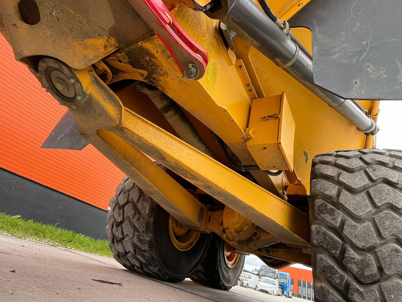 Artikulētias pašizgāzējs Volvo A 30 G 6x6 BOX L=5094 mm: foto 16