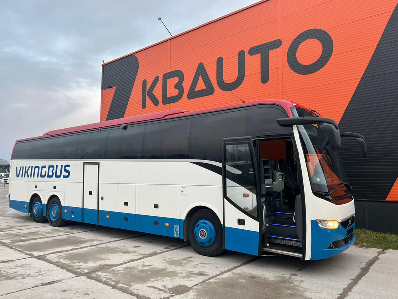 Volvo B11R 9900 6x2*4 58 SEATS / AC / AUXILIARY HEATING / WC - Starppilsētu autobuss: foto 1 Volvo B11R 9900 6x2*4 58 SEATS / AC / AUXILIARY HEATING / WC - Starppilsētu autobuss: foto 1