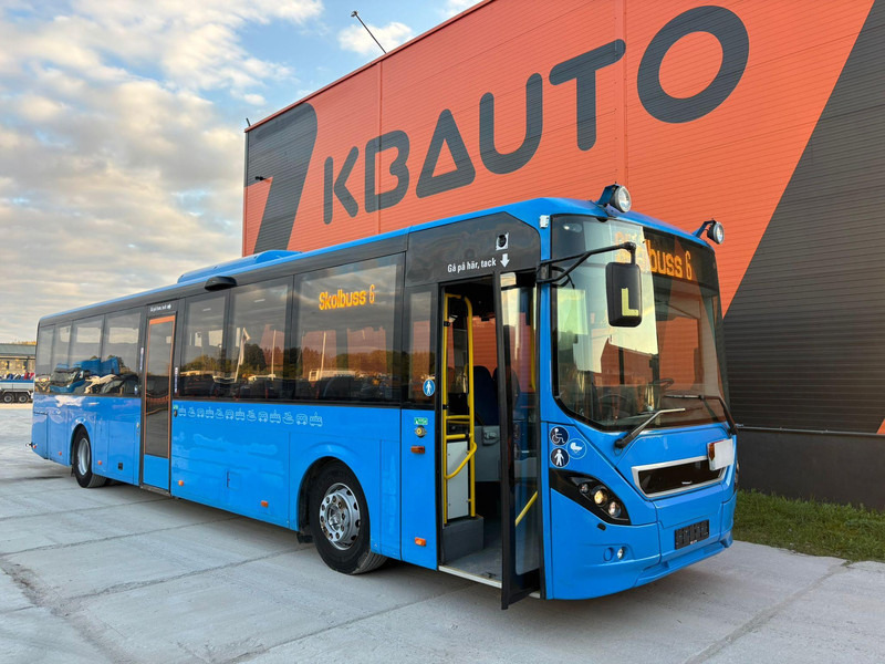 Volvo B7RLE 8900 48 SEATS + 28 STANDING / AC / AUXILIARY HEATER - Piepilsētas autobuss: foto 1 Volvo B7RLE 8900 48 SEATS + 28 STANDING / AC / AUXILIARY HEATER - Piepilsētas autobuss: foto 1