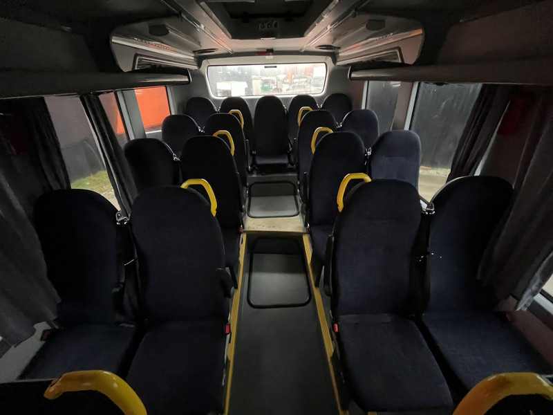 Pilsētas autobuss Volvo B8RLE 8900 4x2 47 SEATS / AC / AUXILIARY HEATING: foto 18