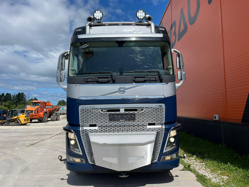 Volvo FH 16 650 8x2*6 HMF 6020K-RC + JIB / PLATFORM L=6344 mm - Bortu kravas automašīna/ Platforma, Kravas auto ar manipulatoru: foto 3 Volvo FH 16 650 8x2*6 HMF 6020K-RC + JIB / PLATFORM L=6344 mm - Bortu kravas automašīna/ Platforma, Kravas auto ar manipulatoru: foto 3