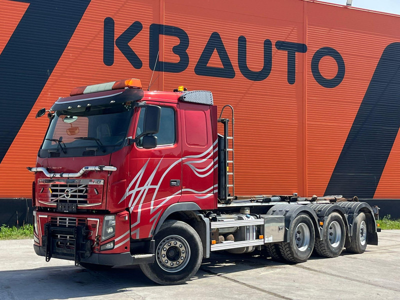 Volvo FH 16 700 8x4*4 HIAB XR 24 ton / L=5800 mm - Pacēlājs ar āķi: foto 1 Volvo FH 16 700 8x4*4 HIAB XR 24 ton / L=5800 mm - Pacēlājs ar āķi: foto 1