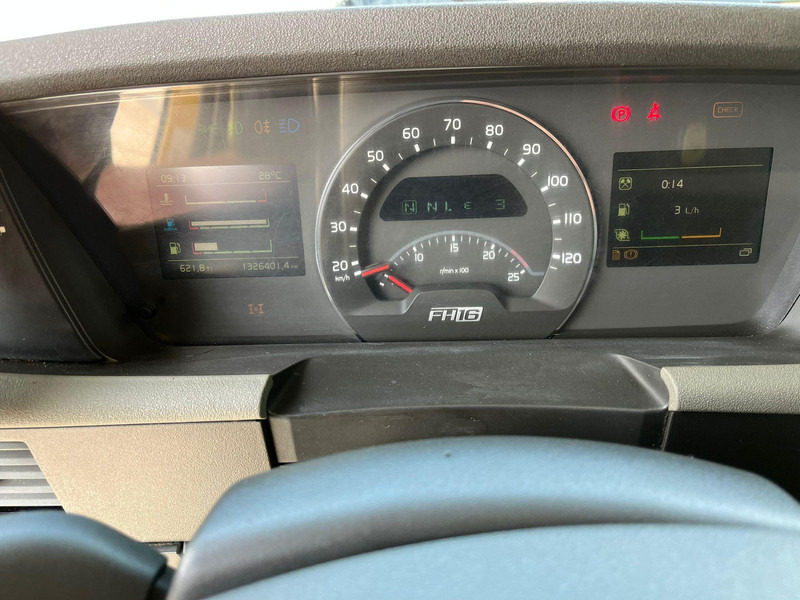 Kokvedējs, Kravas auto ar manipulatoru pārvadāšana koksnes Volvo FH 16 750 6x4 HYDRAULICS / CHASSIS L=8184 mm: foto 17 Kokvedējs, Kravas auto ar manipulatoru pārvadāšana koksnes Volvo FH 16 750 6x4 HYDRAULICS / CHASSIS L=8184 mm: foto 17