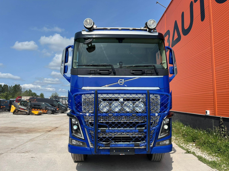 Volvo FH 16 750 6x4 RETARDER / TANDEM AXLE LIFT / BIG AXLES / BOX L=4732 mm - Kravas automašīna pašizgāzējs: foto 3 Volvo FH 16 750 6x4 RETARDER / TANDEM AXLE LIFT / BIG AXLES / BOX L=4732 mm - Kravas automašīna pašizgāzējs: foto 3