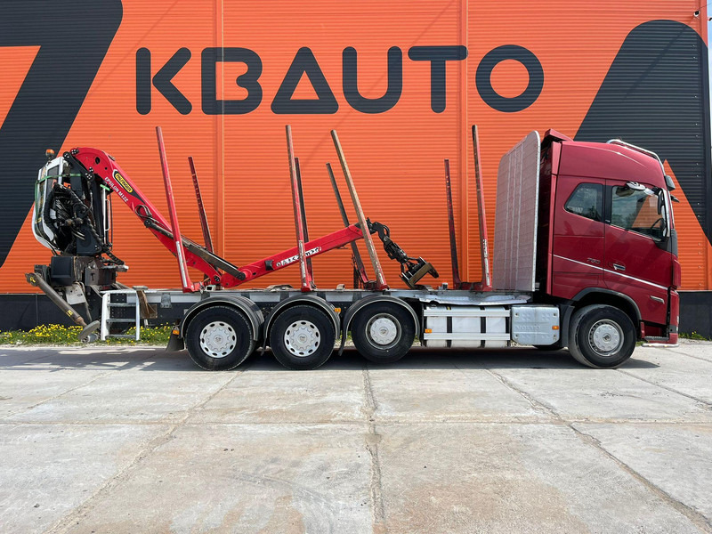 Volvo FH 16 750 8x4/4 DAMAGED ! - Kokvedējs, Kravas auto ar manipulatoru: foto 5 Volvo FH 16 750 8x4/4 DAMAGED ! - Kokvedējs, Kravas auto ar manipulatoru: foto 5