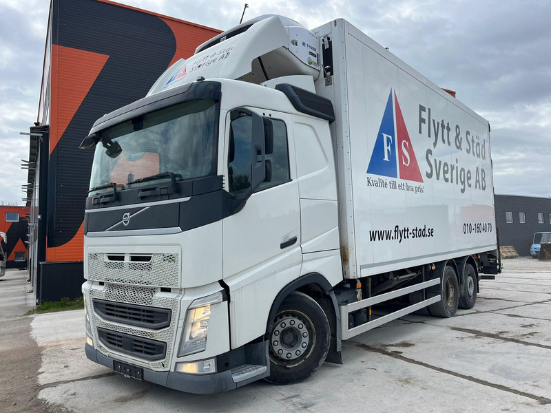 Volvo FH 460 6x2*4 T-1000R / Box L=7437 mm - Kravas automašīna refrižerators: foto 2 Volvo FH 460 6x2*4 T-1000R / Box L=7437 mm - Kravas automašīna refrižerators: foto 2