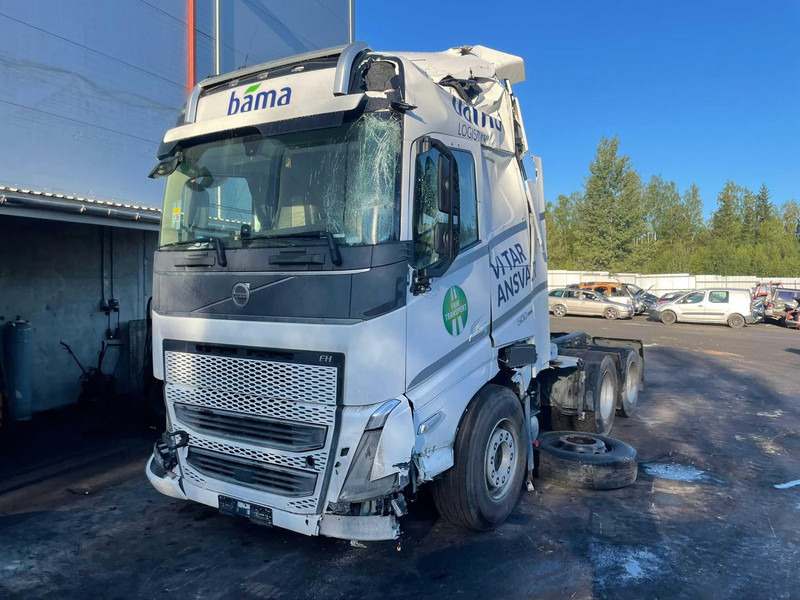Volvo FH 500 6x2 - Rāmis/ Šasija - Kravas automašīna: foto 1 Volvo FH 500 6x2 - Rāmis/ Šasija - Kravas automašīna: foto 1