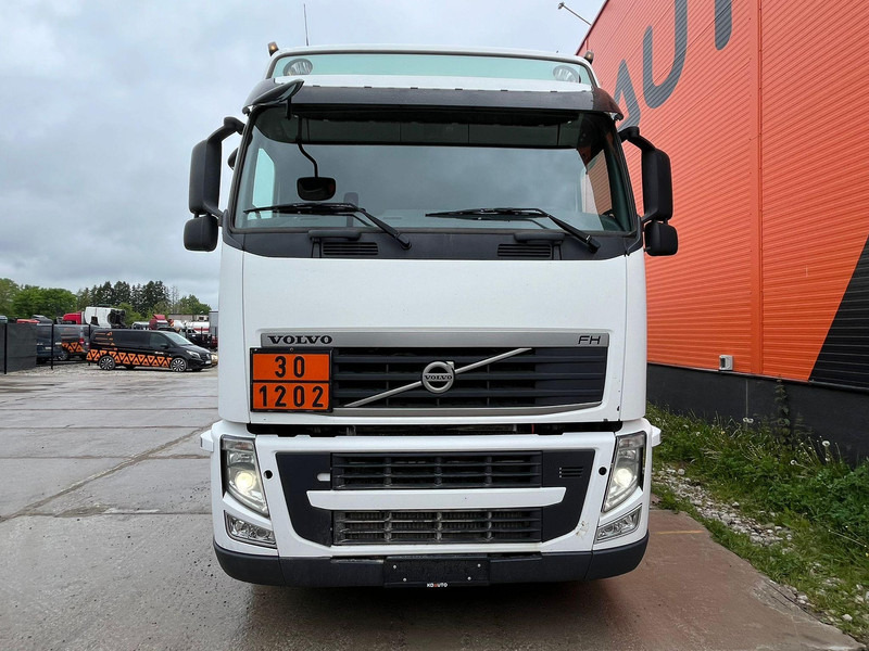 Volvo FH 500 6x2 TANK 18300 l / 4000 + 5000 + 5000 + 4300 l - Autocisterna: foto 2 Volvo FH 500 6x2 TANK 18300 l / 4000 + 5000 + 5000 + 4300 l - Autocisterna: foto 2