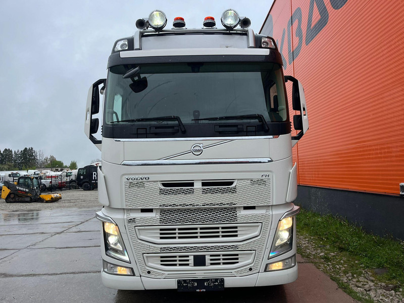 Volvo FH 540 6x4 HIAB 21 ton / L=5600 mm / RETARDER / TANDEM AXLE LIFT - Pacēlājs ar āķi: foto 3 Volvo FH 540 6x4 HIAB 21 ton / L=5600 mm / RETARDER / TANDEM AXLE LIFT - Pacēlājs ar āķi: foto 3