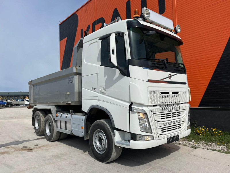 Volvo FH 540 6x4 RETARDER / TANDEM AXLE LIFT / BIG AXLES / BOX L=4745 mm - Kravas automašīna pašizgāzējs: foto 4 Volvo FH 540 6x4 RETARDER / TANDEM AXLE LIFT / BIG AXLES / BOX L=4745 mm - Kravas automašīna pašizgāzējs: foto 4