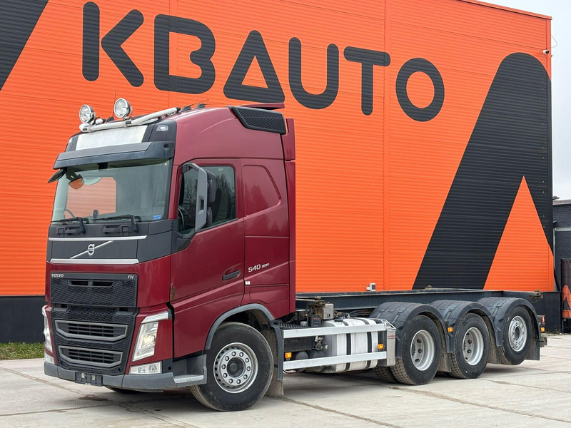 Volvo FH 540 8x4*4 BDF / TIPPER - Konteineru vedējs/ Kravas automašīna ar noņemamā virsbūve: foto 1 Volvo FH 540 8x4*4 BDF / TIPPER - Konteineru vedējs/ Kravas automašīna ar noņemamā virsbūve: foto 1