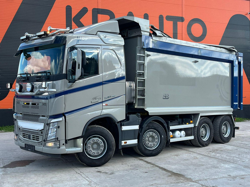 Volvo FH 540 8x4 HYDRAULIC TENT / RETARDER / TANDEM AXLE LIFT - Kravas automašīna pašizgāzējs: foto 1 Volvo FH 540 8x4 HYDRAULIC TENT / RETARDER / TANDEM AXLE LIFT - Kravas automašīna pašizgāzējs: foto 1