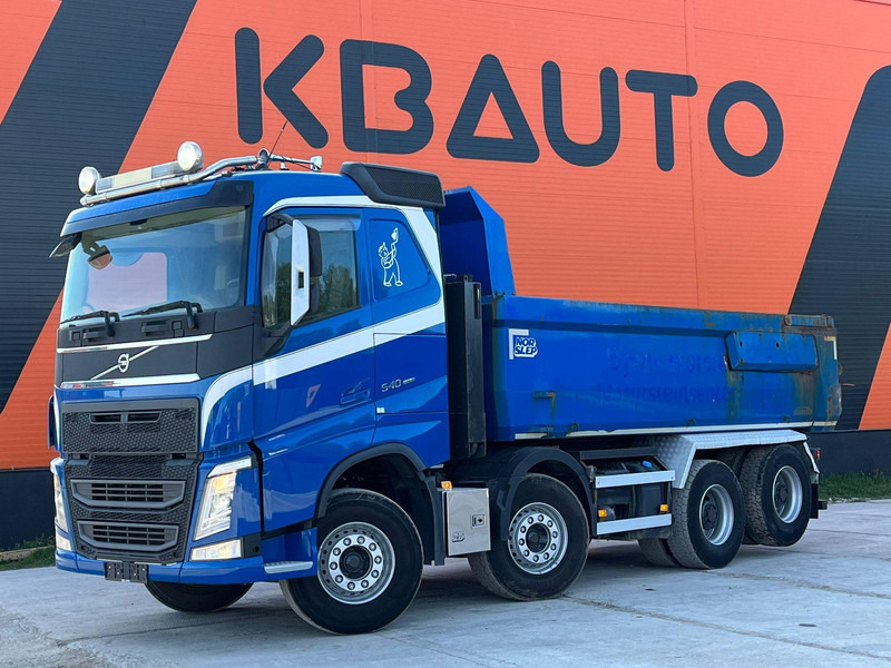 Volvo FH 540 8x4 TANDEM AXLE LIFT / BIG AXLES / BOX L=5712 mm - Kravas automašīna pašizgāzējs: foto 1 Volvo FH 540 8x4 TANDEM AXLE LIFT / BIG AXLES / BOX L=5712 mm - Kravas automašīna pašizgāzējs: foto 1