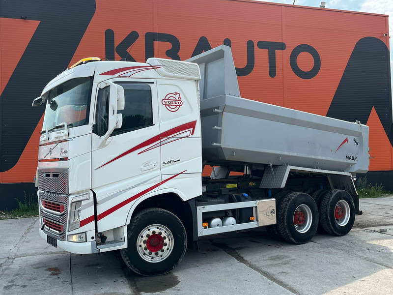 Volvo FH 540 RETARDER / BIG AXLES / TANDEM AXLE LIFT / BOX L=4523 - Kravas automašīna pašizgāzējs: foto 1 Volvo FH 540 RETARDER / BIG AXLES / TANDEM AXLE LIFT / BOX L=4523 - Kravas automašīna pašizgāzējs: foto 1