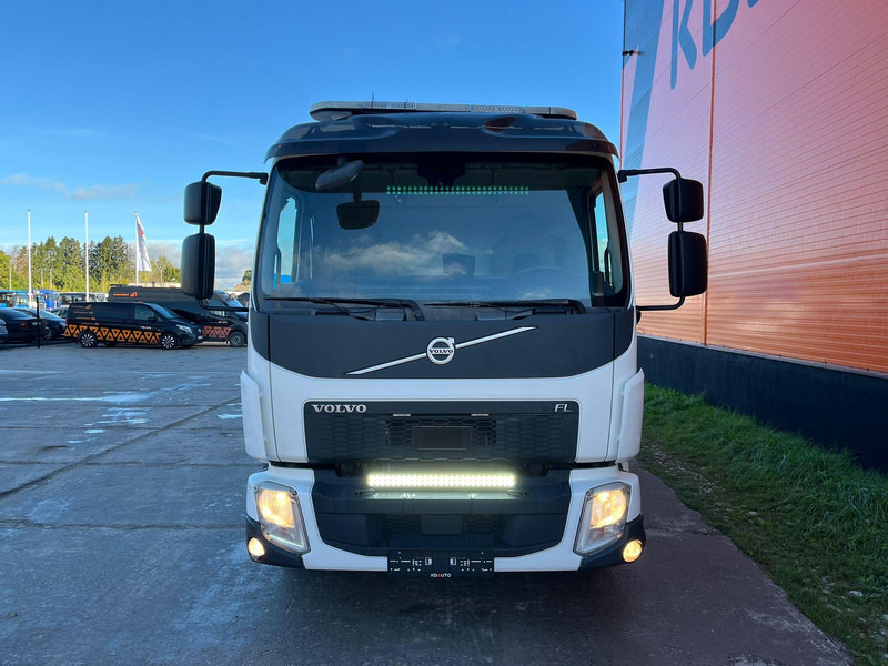 Volvo FL 250 4x2 PALFINGER PK 12.501 / PLATFORM L=5019 mm - Bortu kravas automašīna/ Platforma, Kravas auto ar manipulatoru: foto 3 Volvo FL 250 4x2 PALFINGER PK 12.501 / PLATFORM L=5019 mm - Bortu kravas automašīna/ Platforma, Kravas auto ar manipulatoru: foto 3