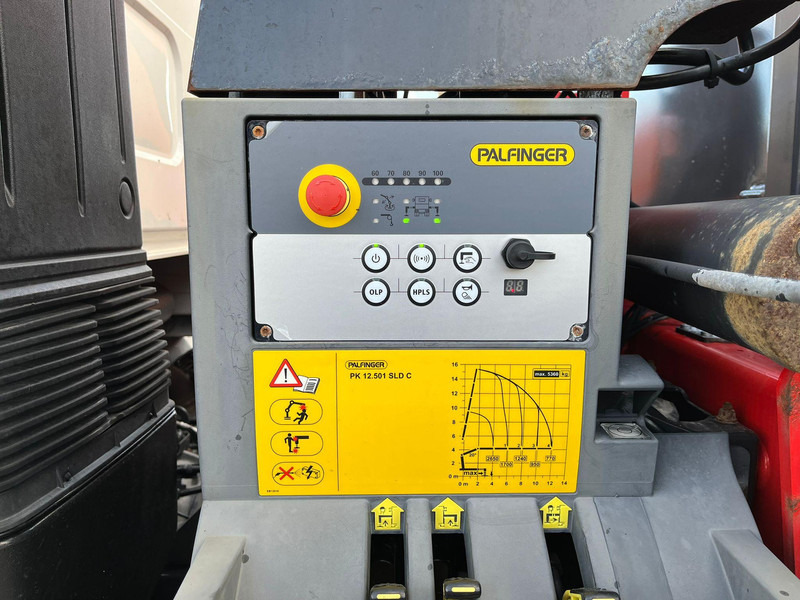 Bortu kravas automašīna/ Platforma, Kravas auto ar manipulatoru Volvo FL 250 4x2 PK 12.501 / PLATFORM L=5019 mm: foto 12