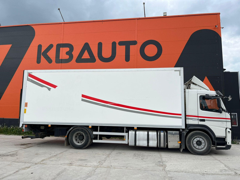 Volvo FM 330 4x2 BOX L=7533 mm - Kravas automašīna ar slēgto virsbūvi: foto 5 Volvo FM 330 4x2 BOX L=7533 mm - Kravas automašīna ar slēgto virsbūvi: foto 5