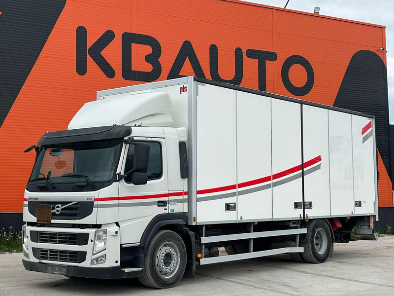 Volvo FM 330 4x2 BOX L=7533 mm - Kravas automašīna ar slēgto virsbūvi: foto 1 Volvo FM 330 4x2 BOX L=7533 mm - Kravas automašīna ar slēgto virsbūvi: foto 1
