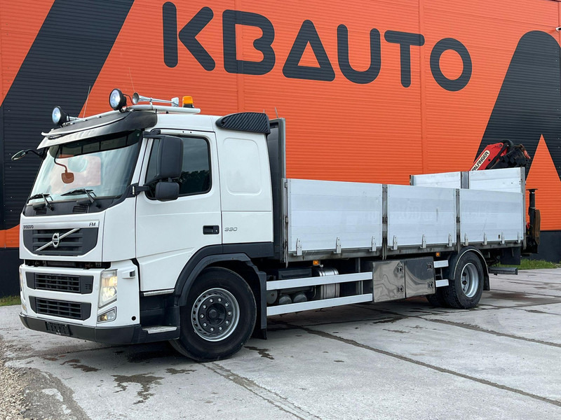 Volvo FM 330 4x2 PK12002 / PLATFORM L=6682 mm - Bortu kravas automašīna/ Platforma, Kravas auto ar manipulatoru: foto 2 Volvo FM 330 4x2 PK12002 / PLATFORM L=6682 mm - Bortu kravas automašīna/ Platforma, Kravas auto ar manipulatoru: foto 2
