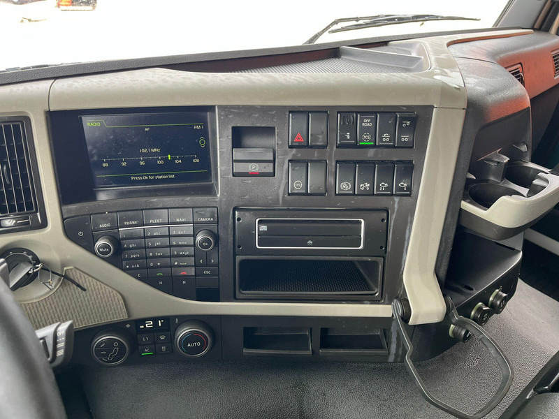 Pacēlājs ar āķi, Kravas auto ar manipulatoru Volvo FM 330 6x2*4 HIAB 192E-5 / HIAB XR 18 ton / L=5100 mm: foto 20
