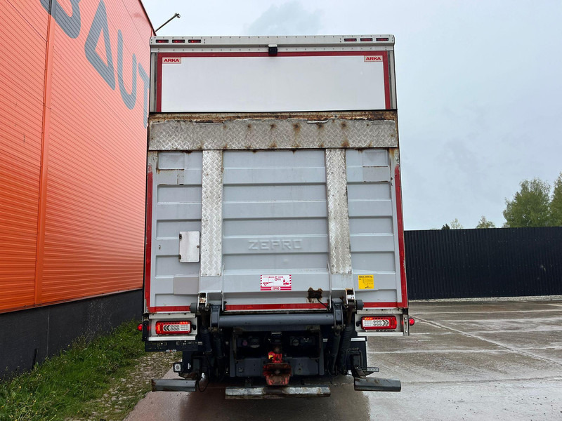 Volvo FM 370 6x2*4 SUPRA 850 / BOX L=7430 mm līzingu Volvo FM 370 6x2*4 SUPRA 850 / BOX L=7430 mm: foto 7