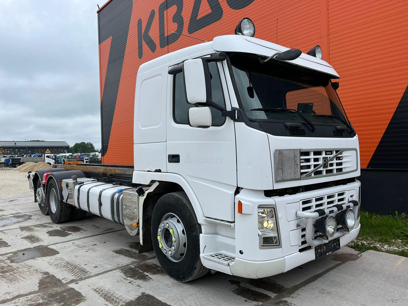 Volvo FM 410 6x2*4 HYDRAULICS / CHASSIS L=6875 mm - Šasija kravas automašīna: foto 4 Volvo FM 410 6x2*4 HYDRAULICS / CHASSIS L=6875 mm - Šasija kravas automašīna: foto 4