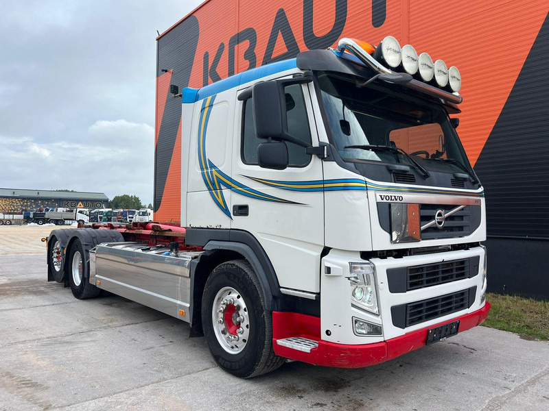 Volvo FM 500 6x2*4 HIAB 20 TON / L= 5300 mm - Pacēlājs ar āķi: foto 3 Volvo FM 500 6x2*4 HIAB 20 TON / L= 5300 mm - Pacēlājs ar āķi: foto 3